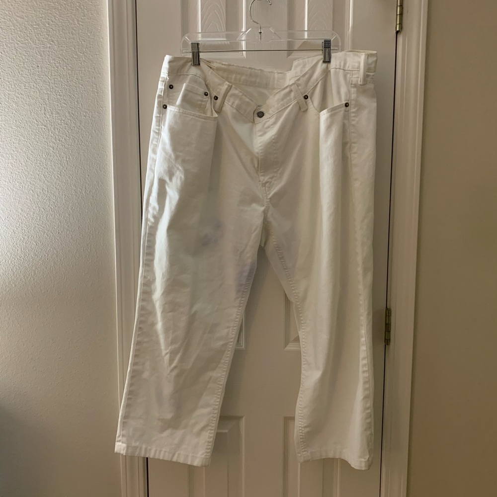 Vintage Relaxed Fit 541 White Levi’s